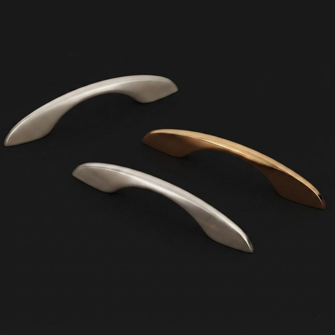 Trevoxa Cabinet Handle – R-135