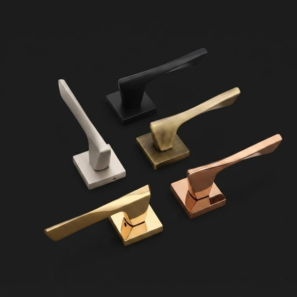 Trevoxa Brass Rose Lever Handle – BS-1028